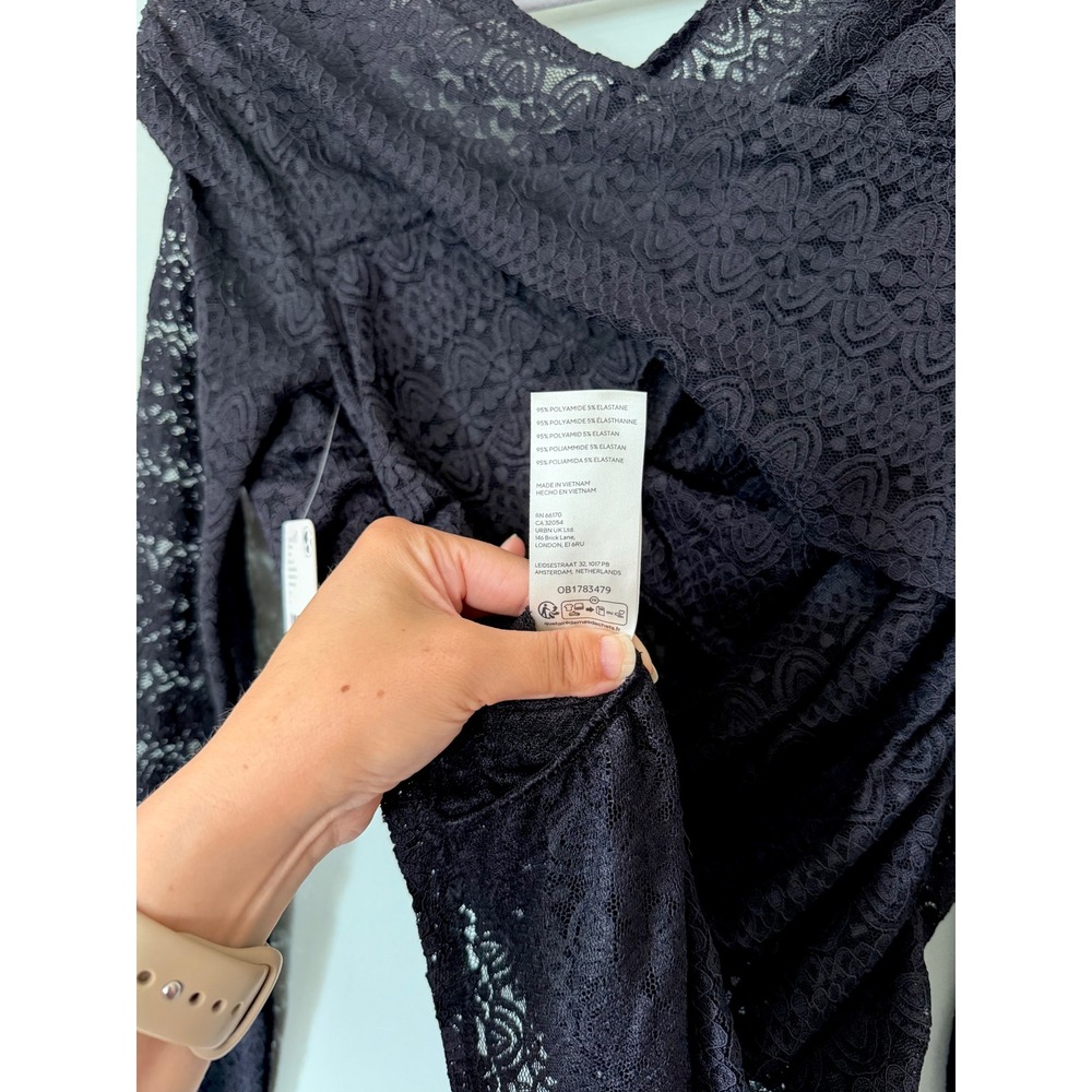 Free People Hold Me Closer Top Black Lace V-Neck Long Sleeve Shirt Large NWT NEW - Picture 9 of 10